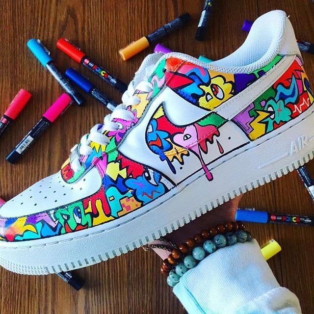 How to Customize Your Own Pair of Sneakers