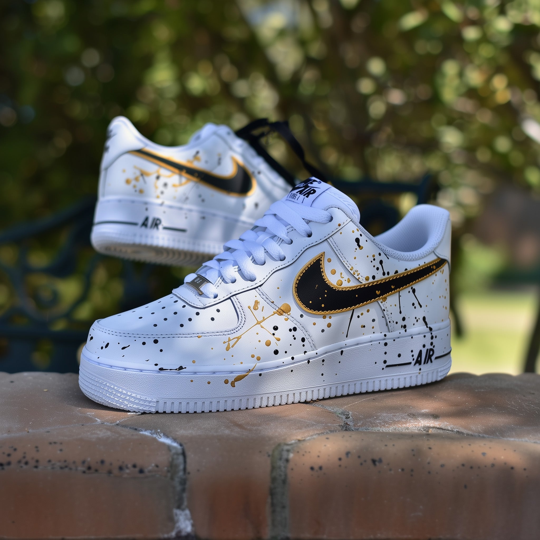 Nike air force gold and black discount