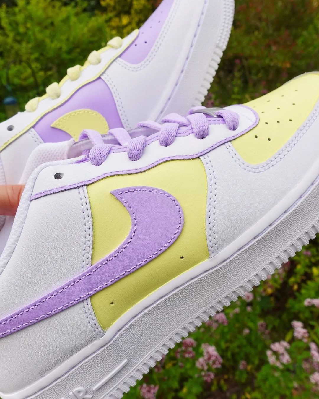 Custom Air Force 1s